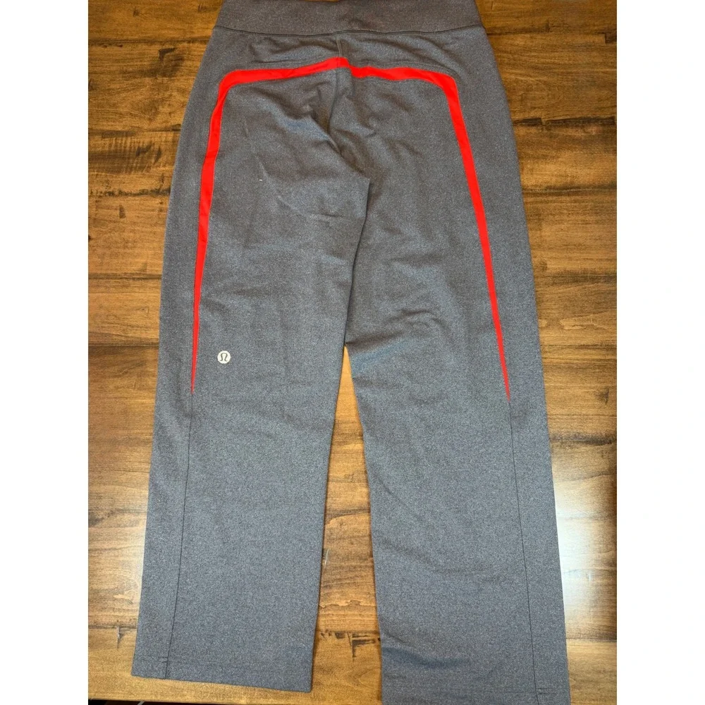 Lululemon Gray Heathered Wide Leg Yoga Pants Red Stripe Accent Womens Medium Reg